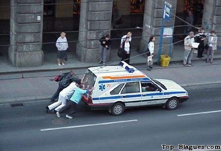 ambulance pouss�e