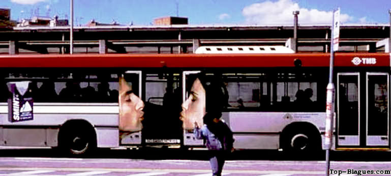 bisou sur bus