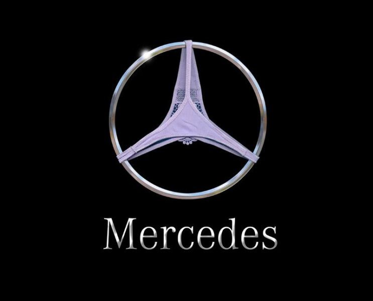 Le logo mercedes revisité